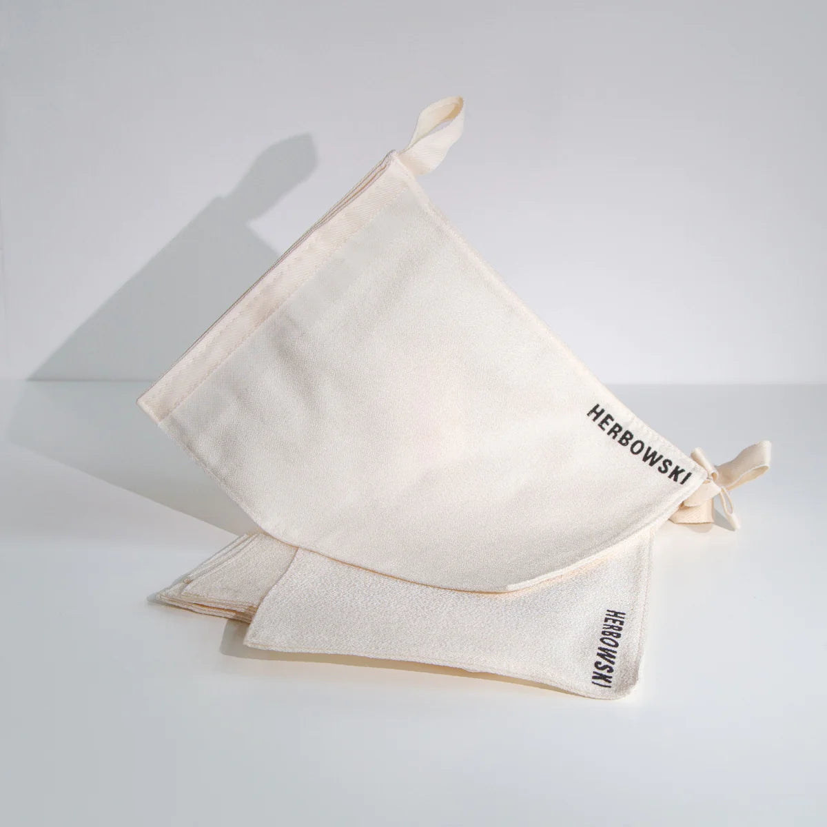 Banya Exfoliating Bath Mitt
