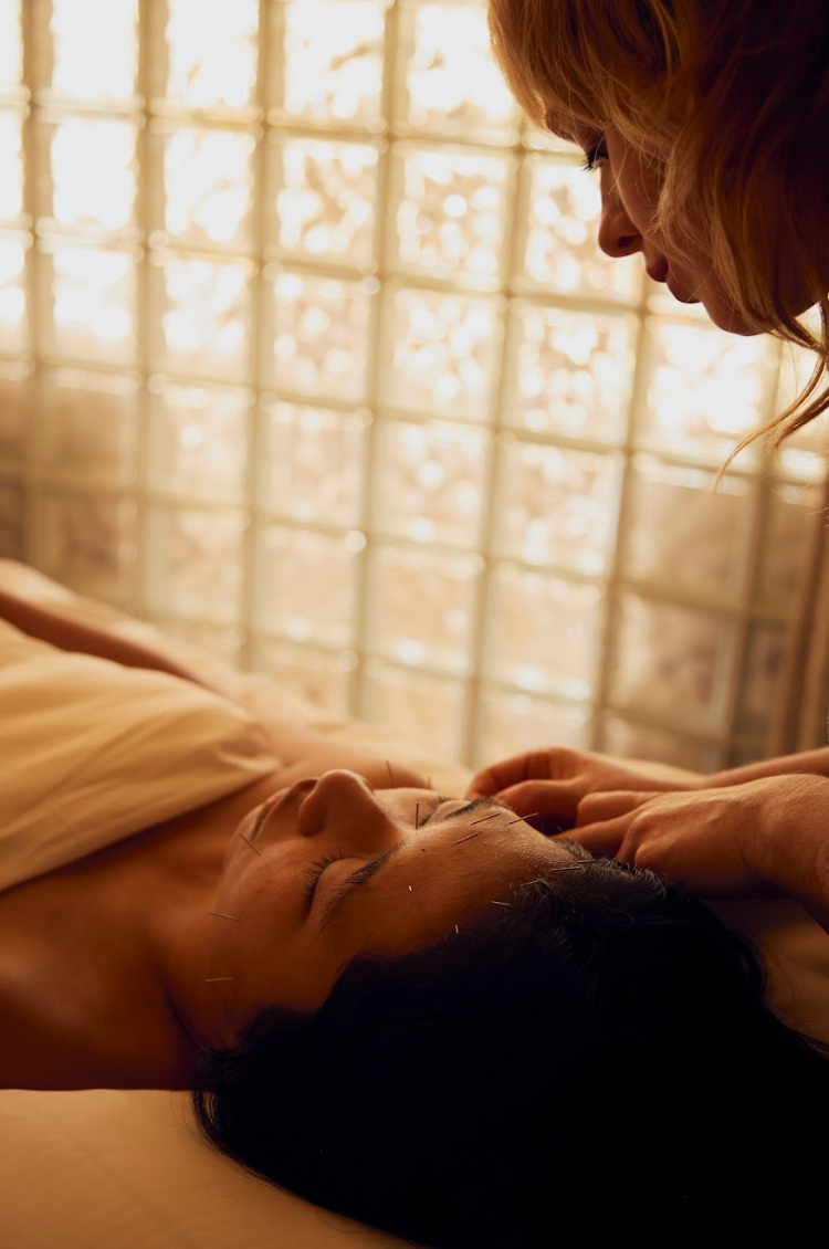 Outside Glow, Inside Flow - cosmetic acupuncture