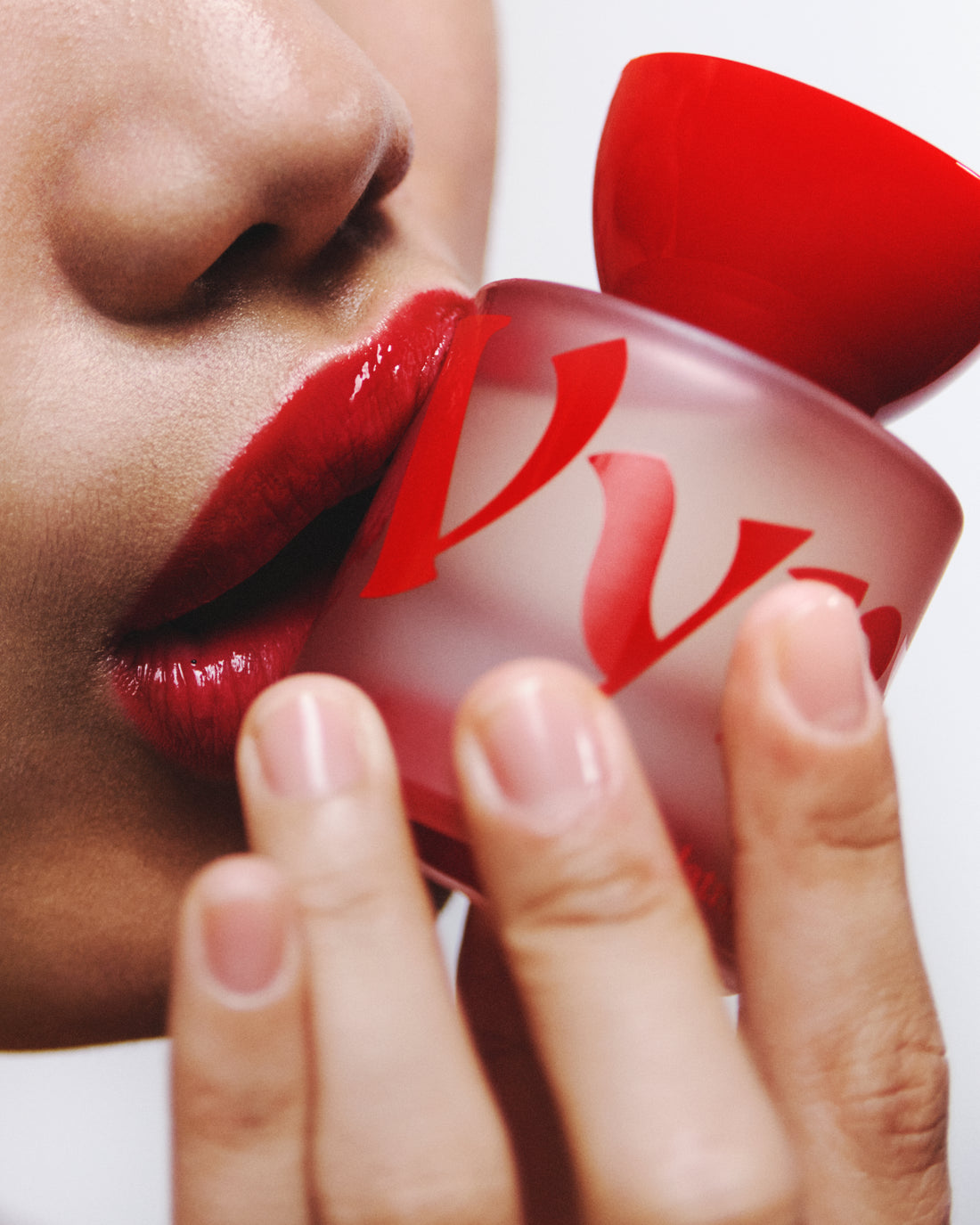 11th Feb - Scent Meets Sensuality with Vyrao