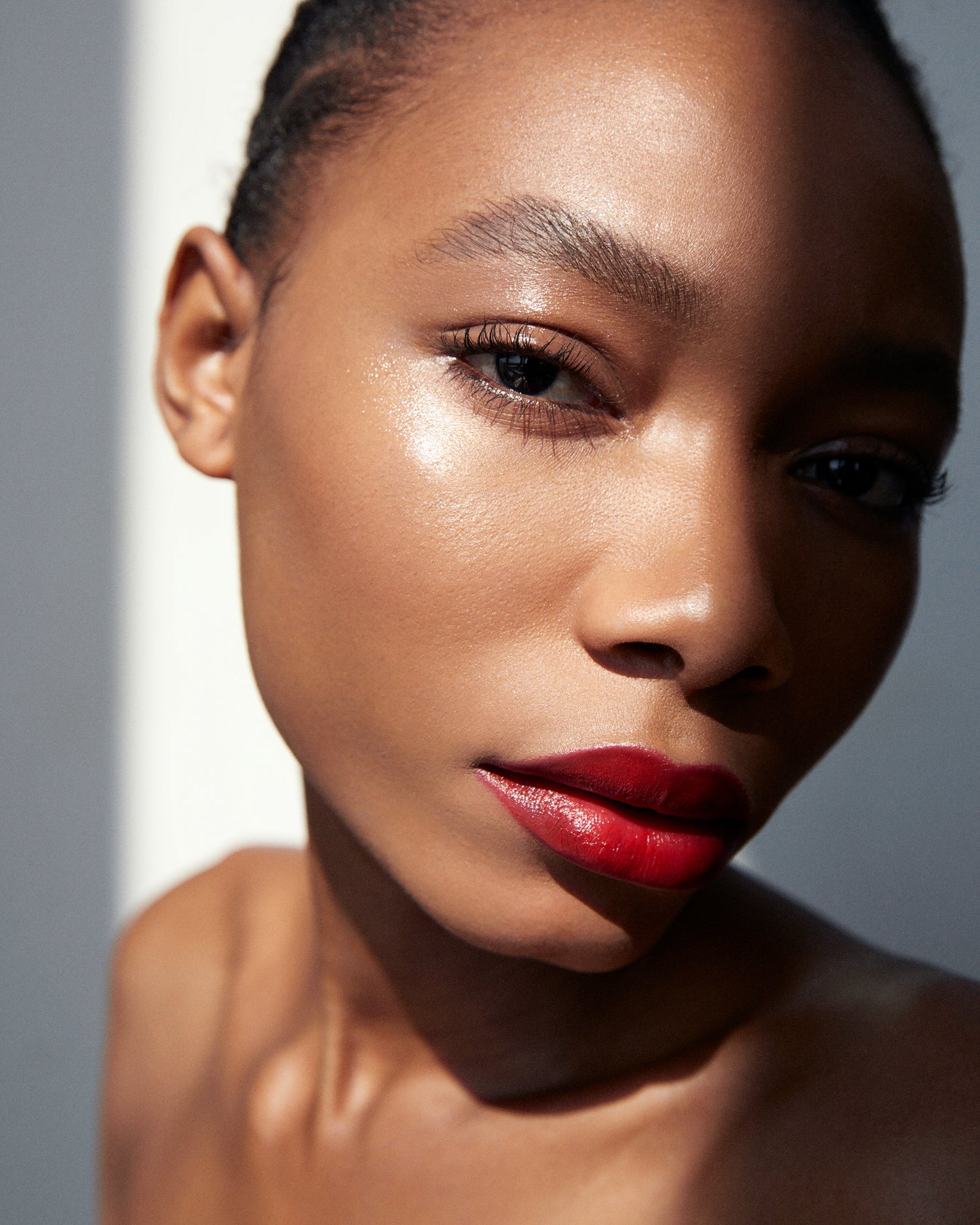 AUG 27TH - Makeup Masterclass: Bold Lip